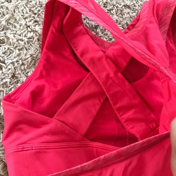 🌸 Lululemon work the circuit tank w/ bra - Picture 4 of 6